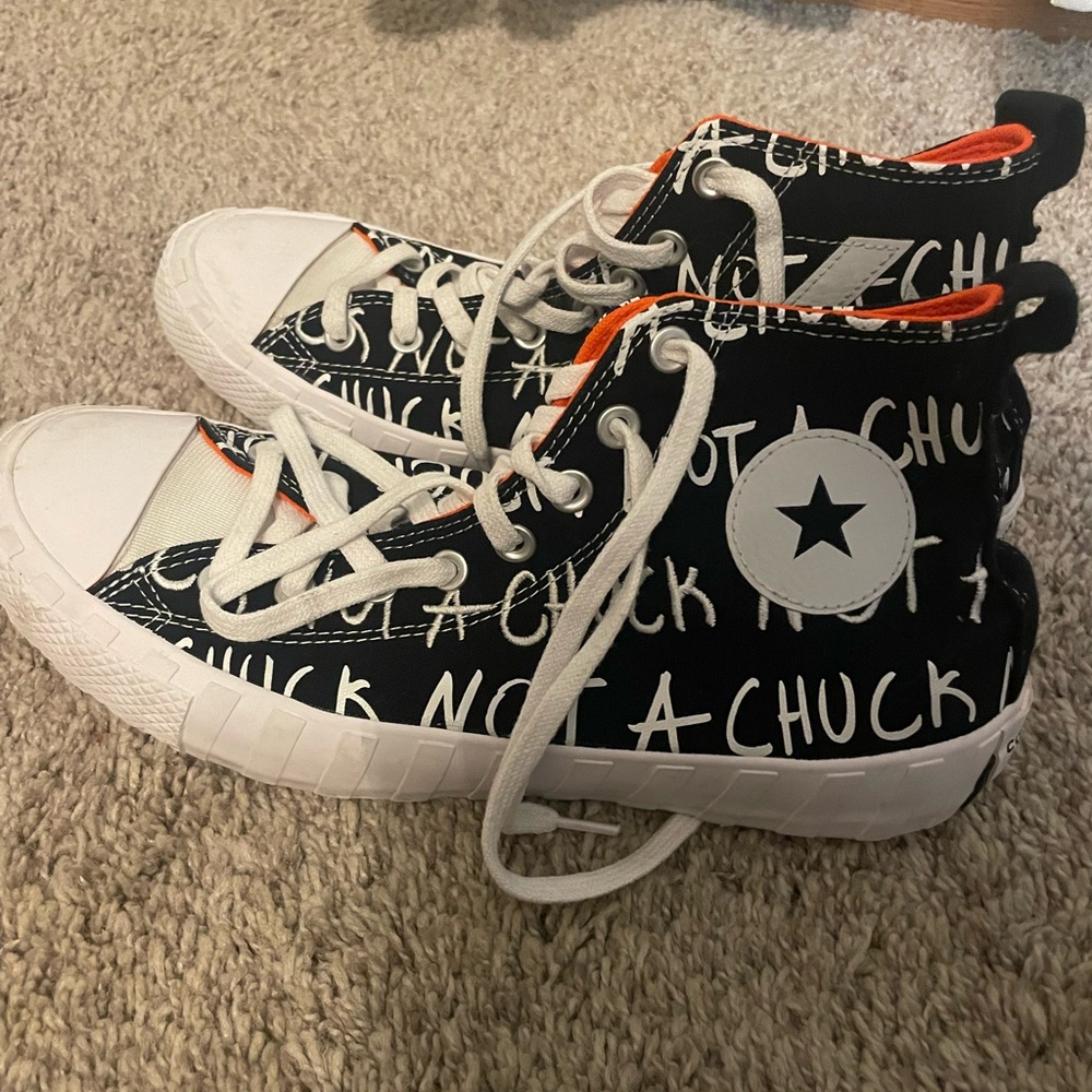 Converse UNT1TL3D Size Men’s 9.5 high tops.